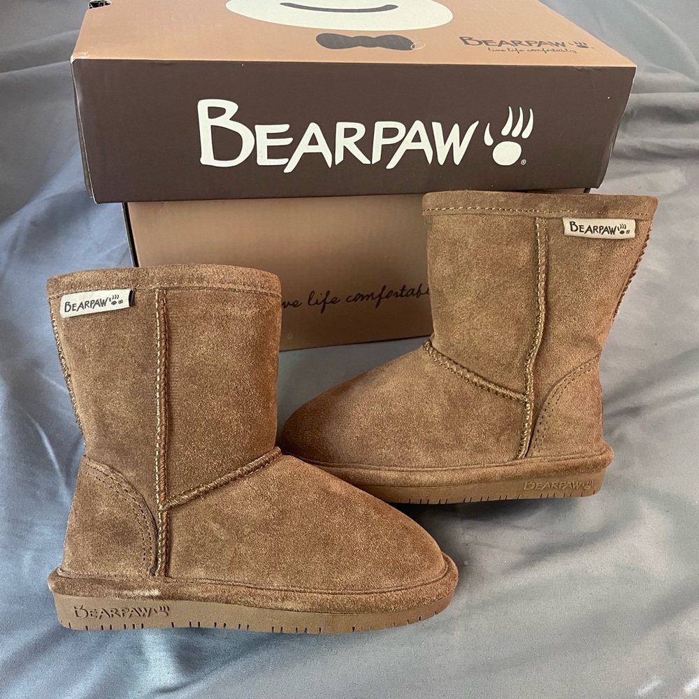 Toddler 7c Bearpaw tan boots